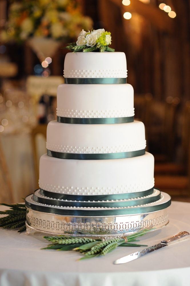 Green and white wedding cake.
