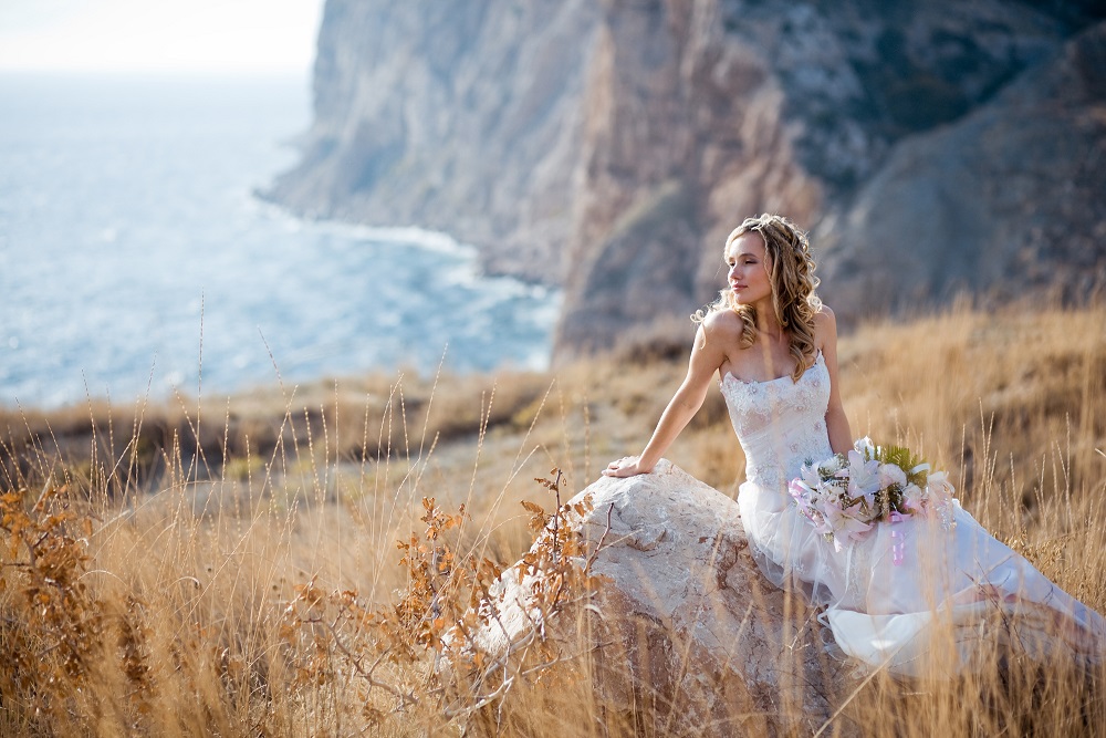 Tips to Avoid Common Wedding Day Beauty Disasters