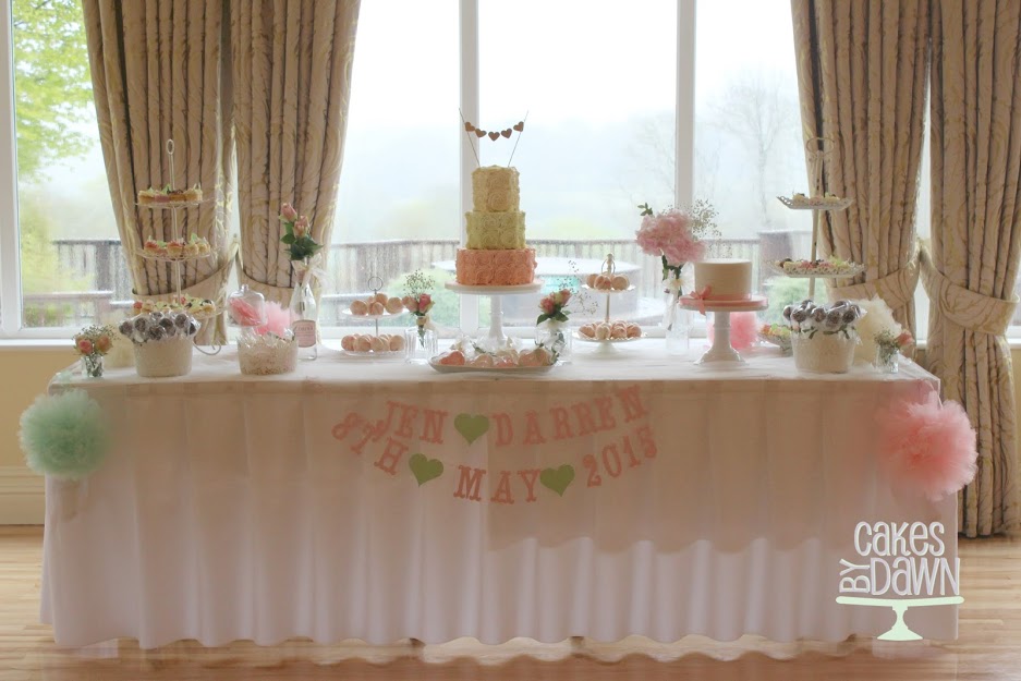 Amazing cakes from Cakes by Dawnh