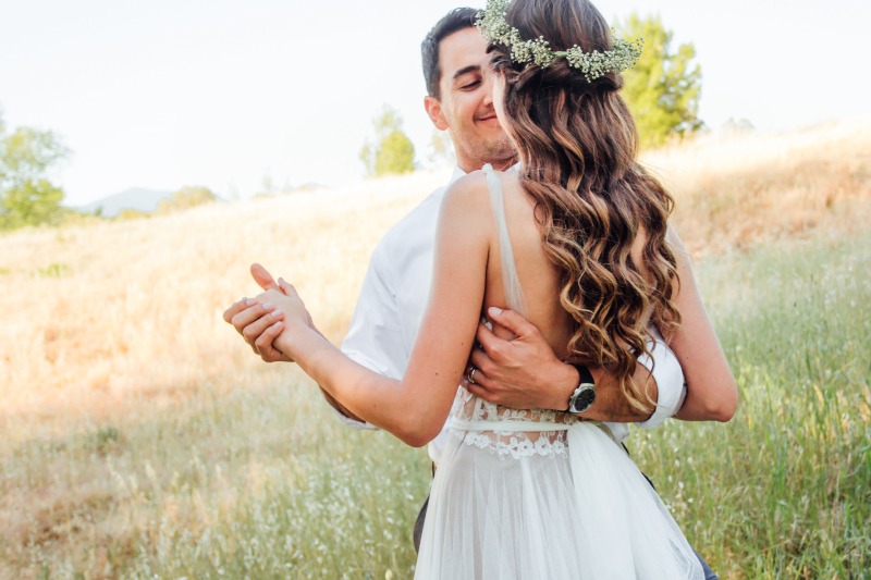 10 Sure-Fire Ways to Grow Your Hair for Your Wedding